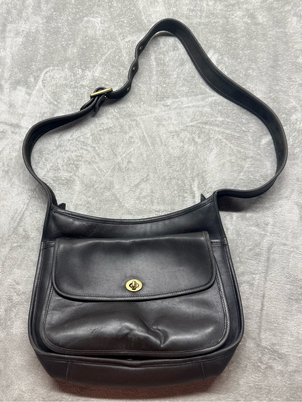 Vintage Coach 9980 Taft Purse Black Shoulder Crossbody Bag
